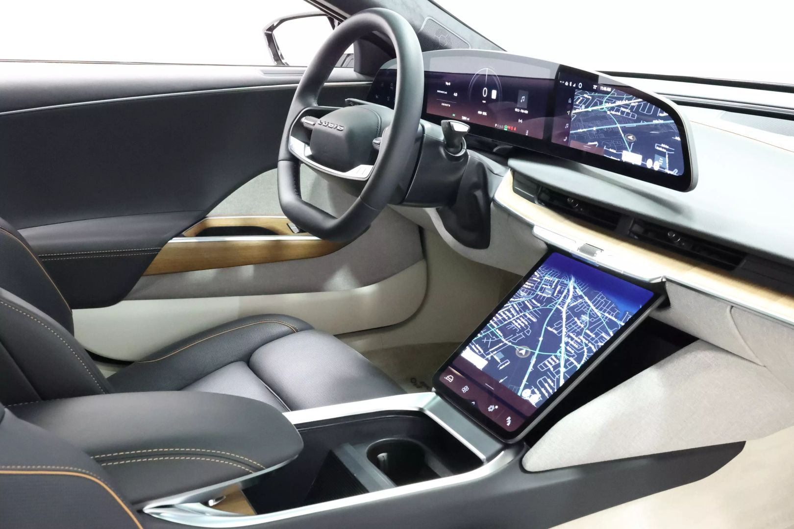 2023 Lucid Air - Image 92
