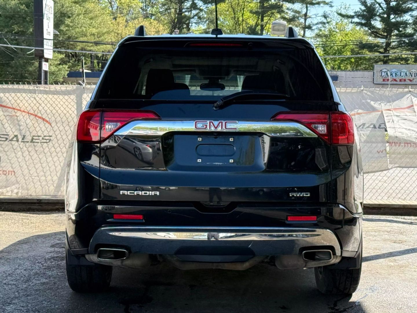 2017 Gmc Acadia - Image 10