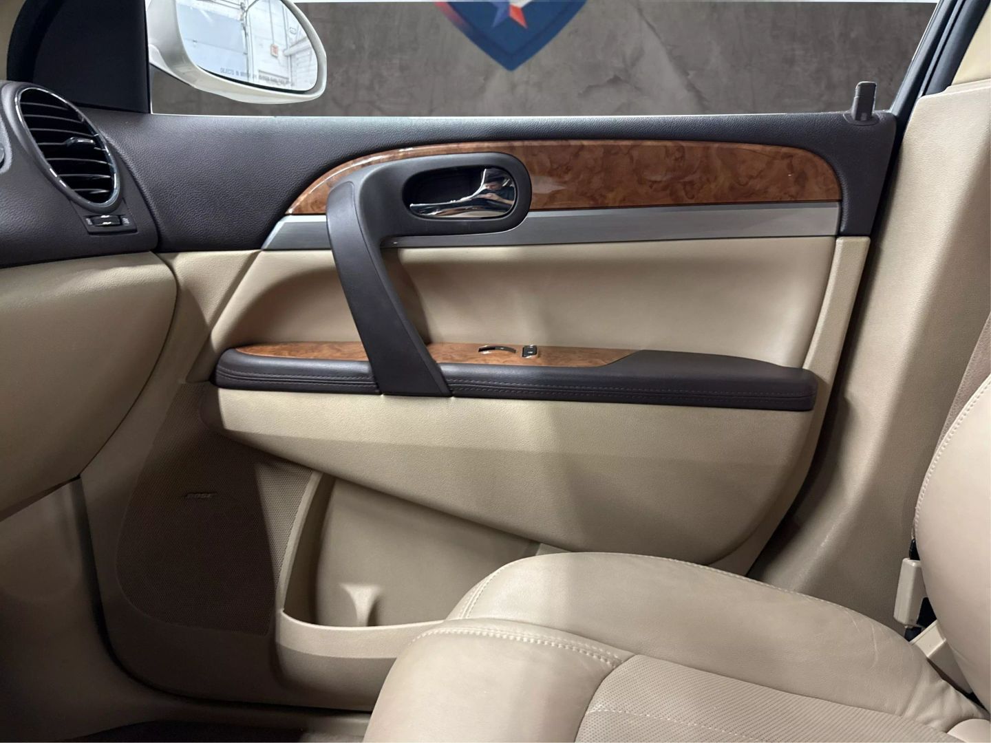 2012 Buick Enclave - Image 39