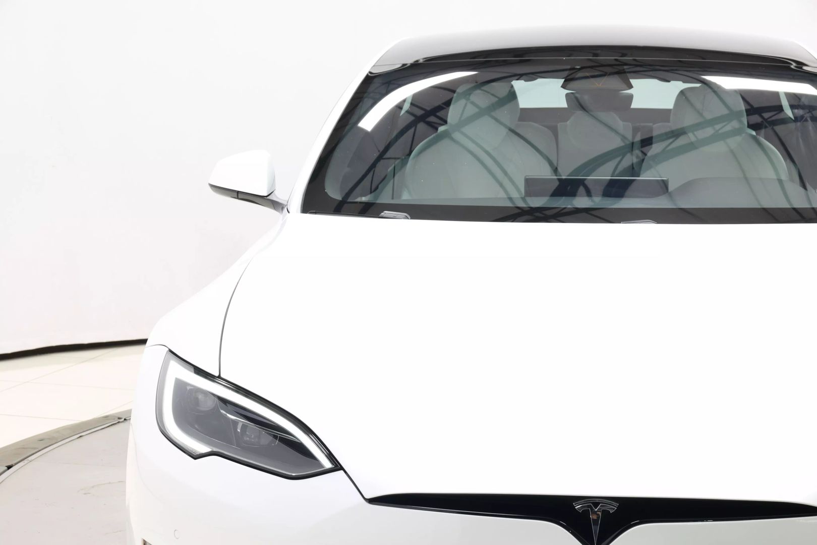 2022 Tesla Model S - Image 84