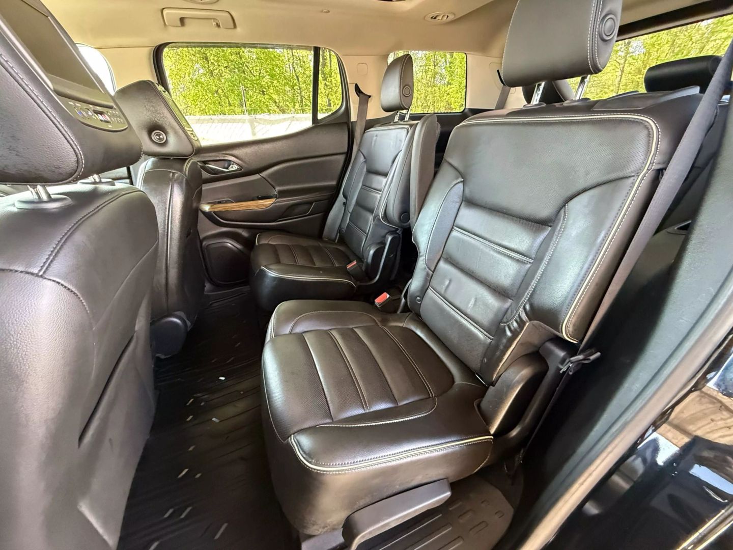 2017 Gmc Acadia - Image 19