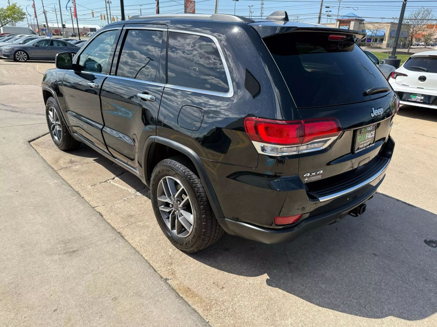 2020 Jeep Grand Cherokee - Image 7