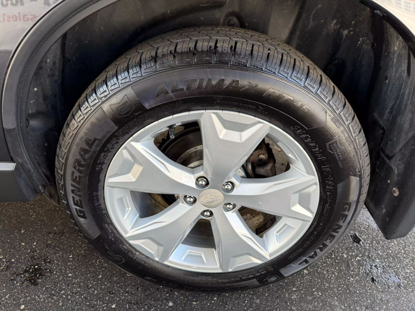 2014 Subaru Forester - Image 43