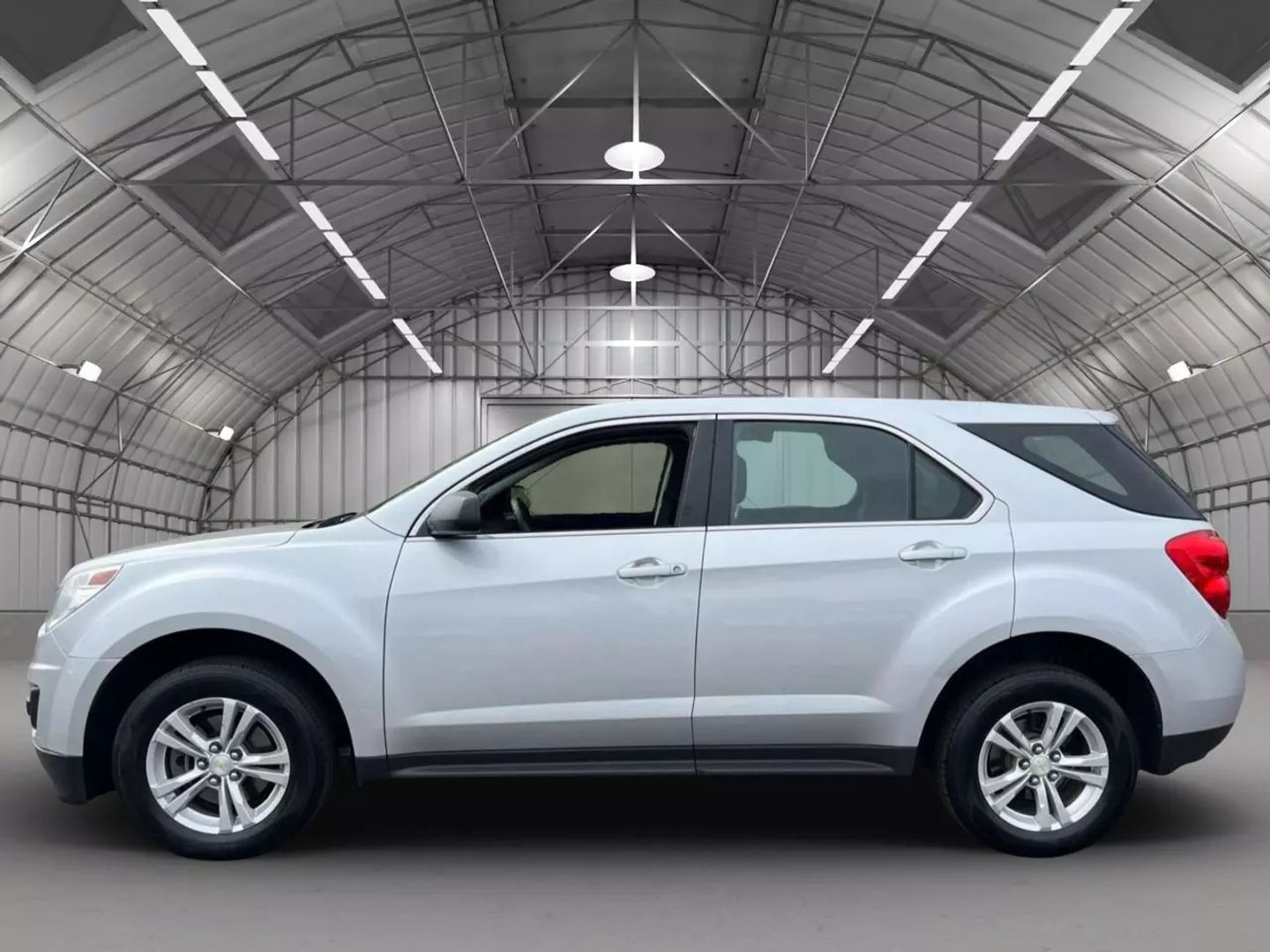 Used 2013 Chevrolet Equinox LS with VIN 1GNALBEK3DZ125469 for sale in Kansas City