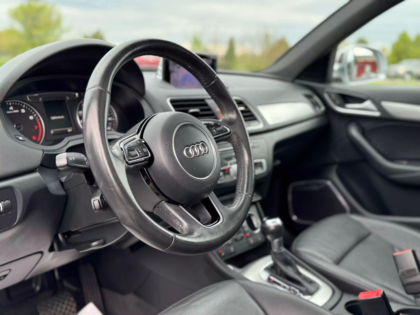 Image 9 of 2016 AUDI Q3