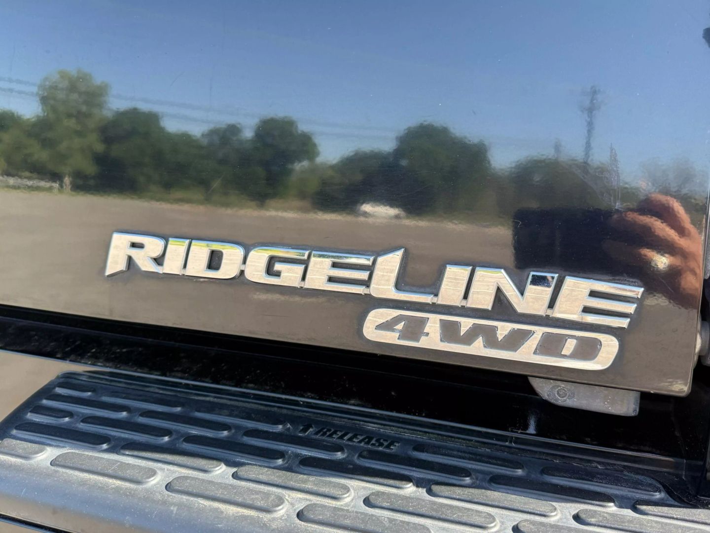 2006 Honda Ridgeline - Image 3