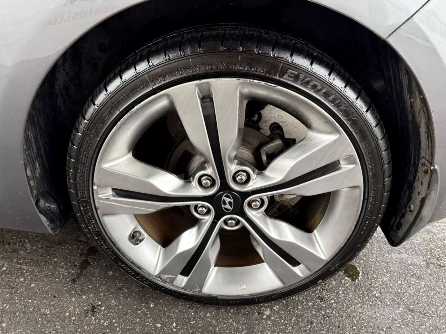 2013 Hyundai Veloster - Image 41