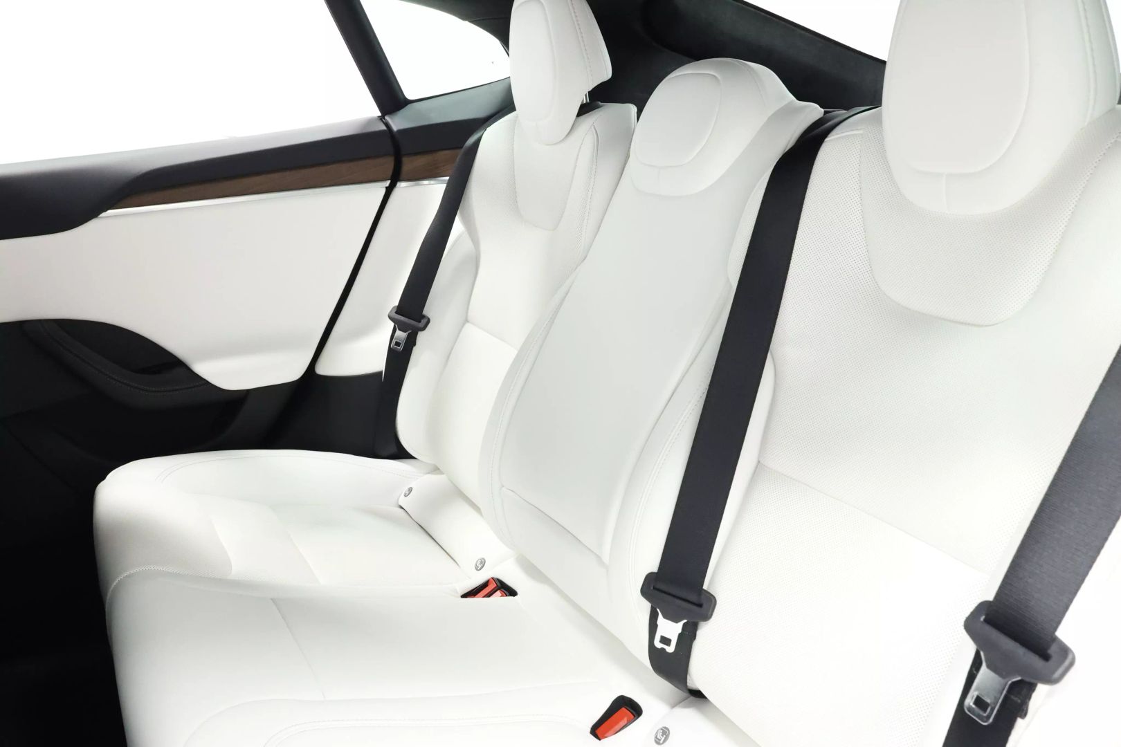 2022 Tesla Model S - Image 47