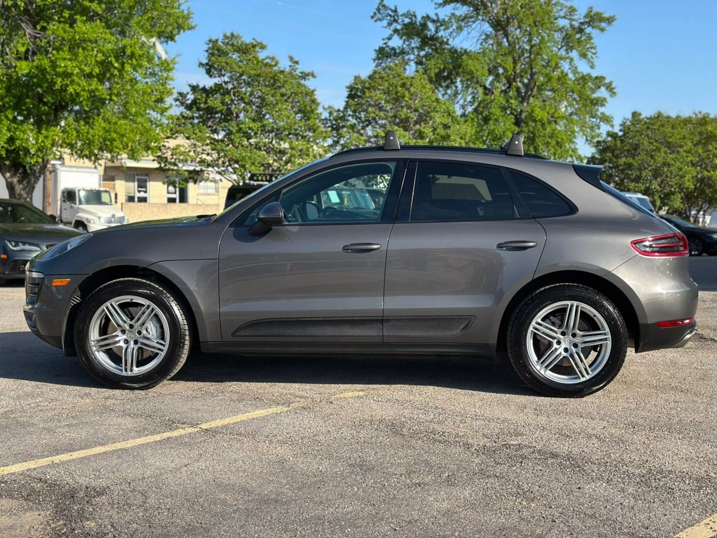 2015 Porsche Macan - Image 3