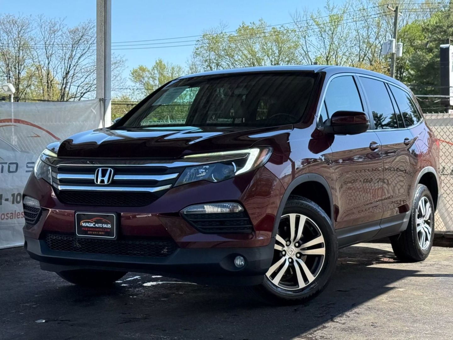 2018 Honda Pilot - Image 1
