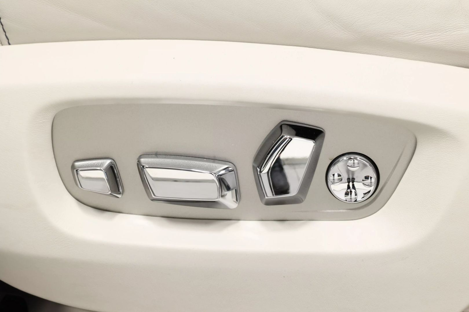 2018 Rolls-royce Ghost - Image 15