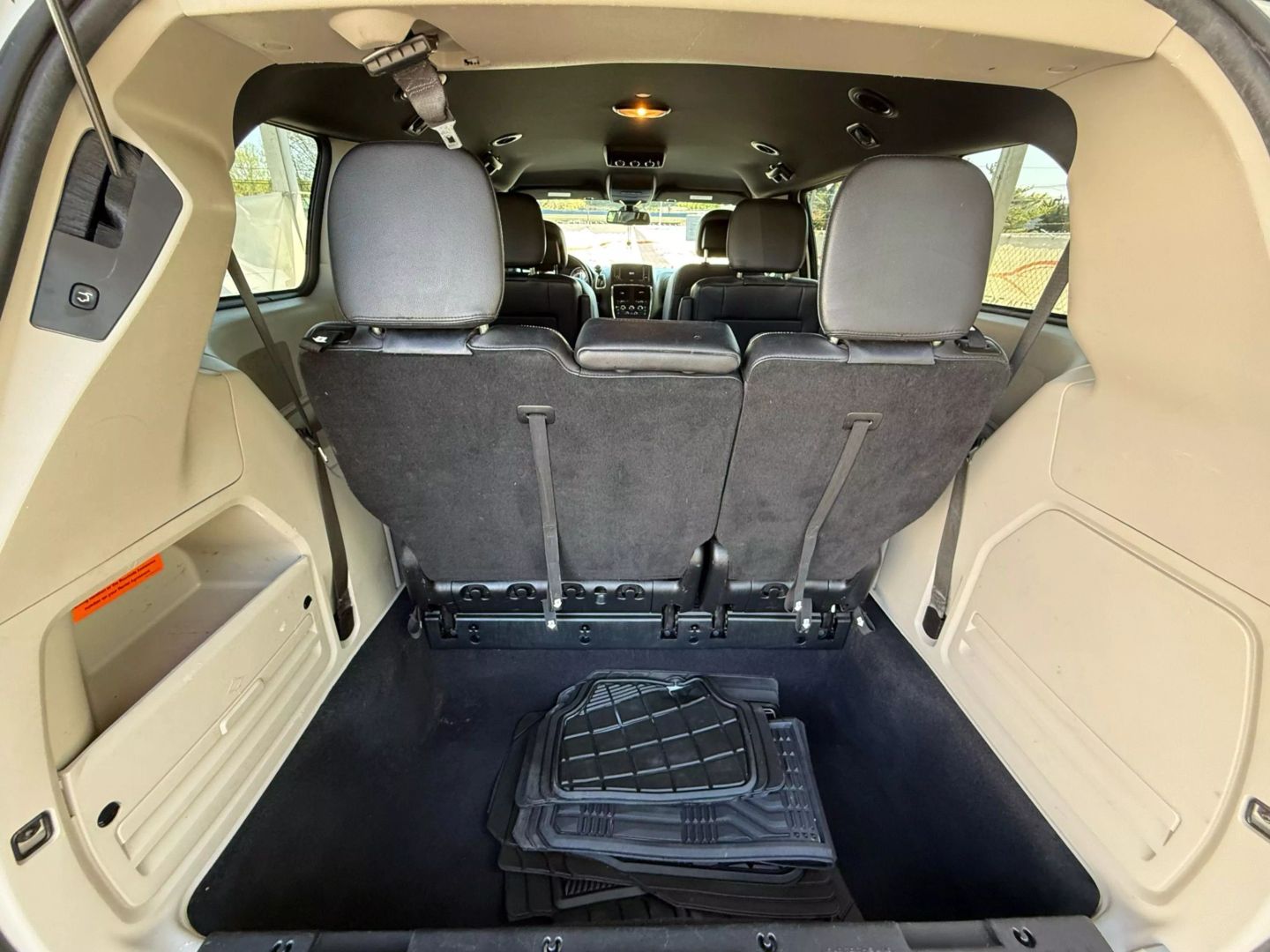 2020 Dodge Grand Caravan Passenger - Image 20