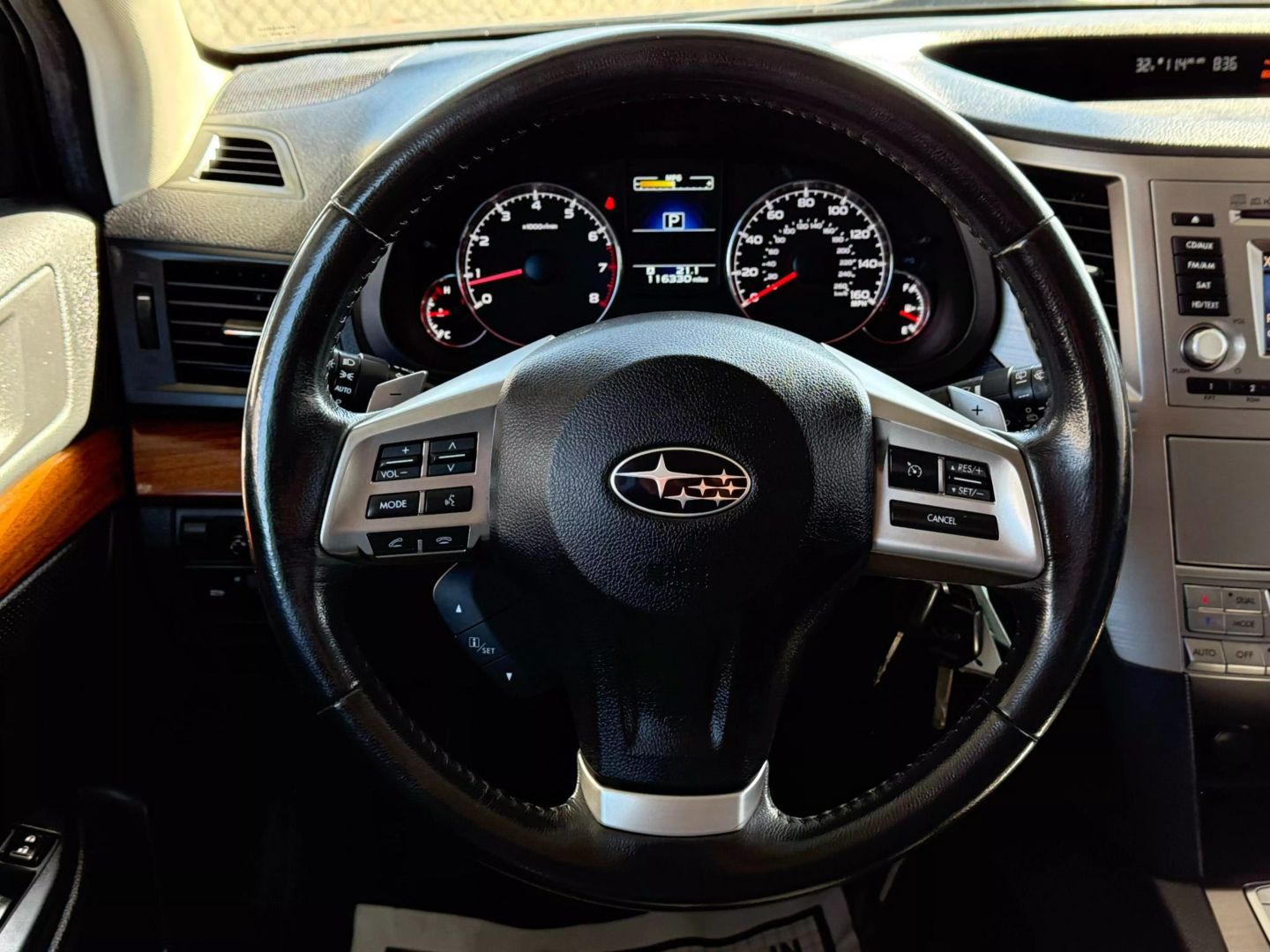 2014 Subaru Outback - Image 32