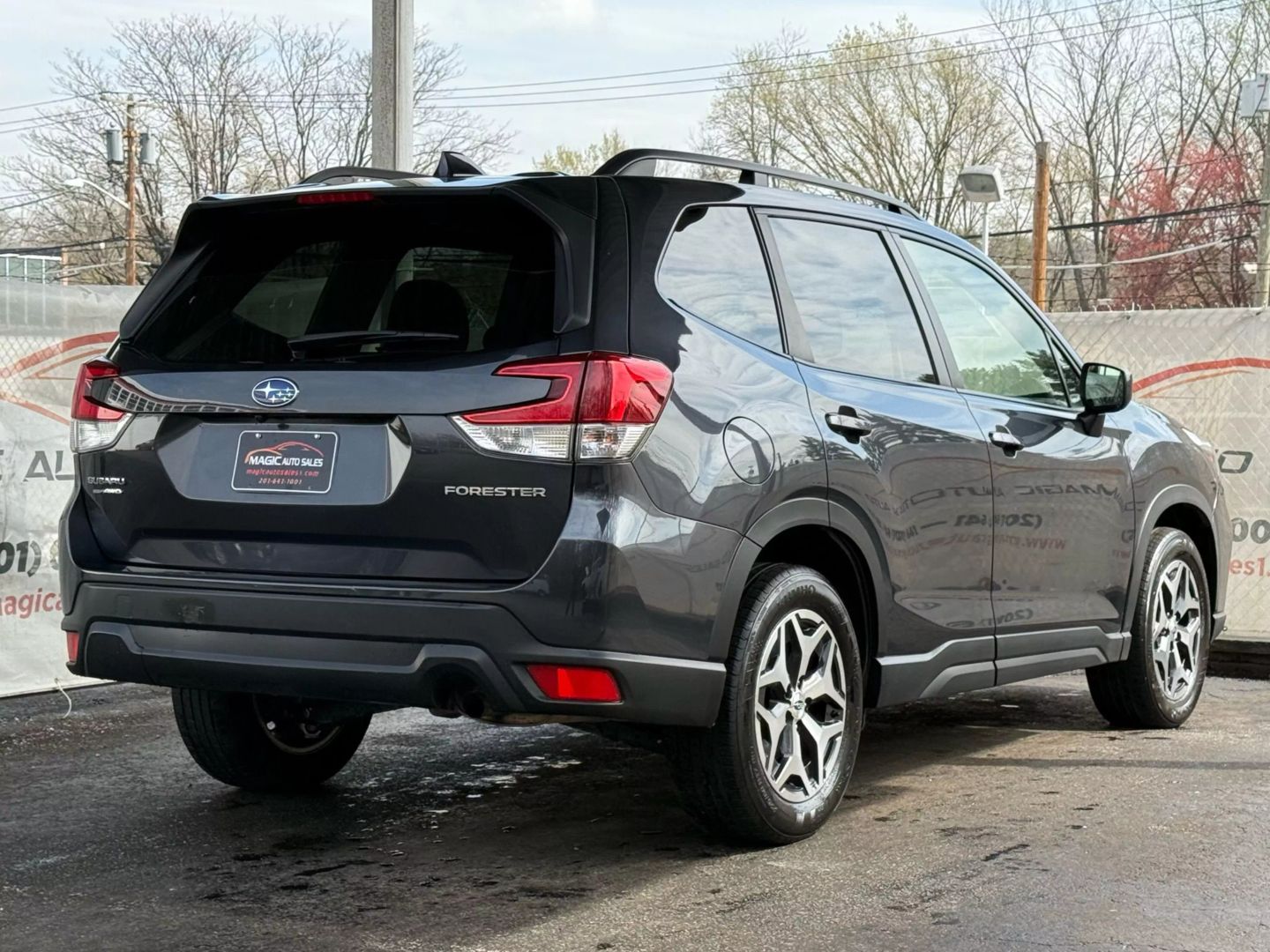 2019 Subaru Forester - Image 9