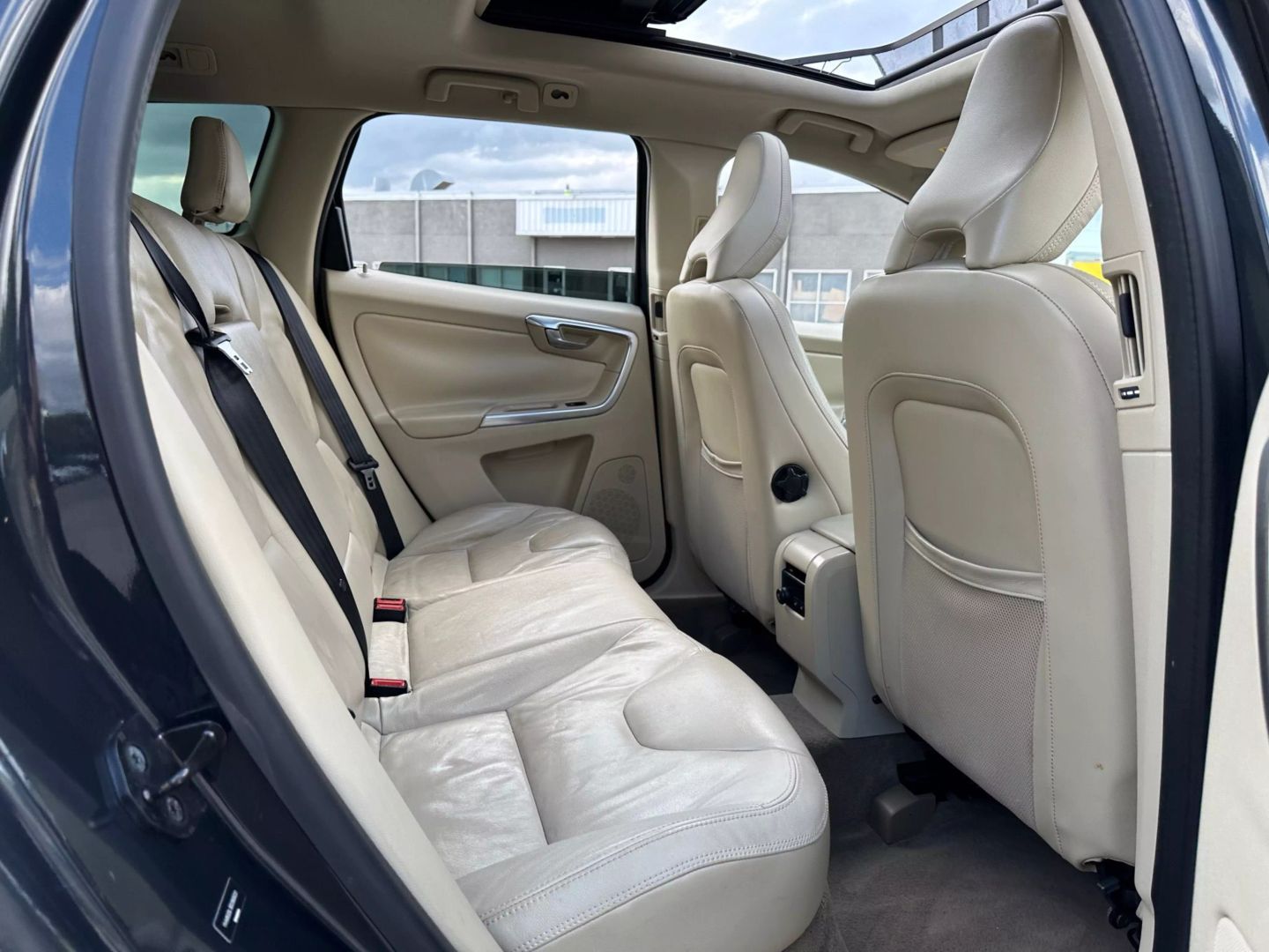 2013 Volvo Xc60 - Image 26