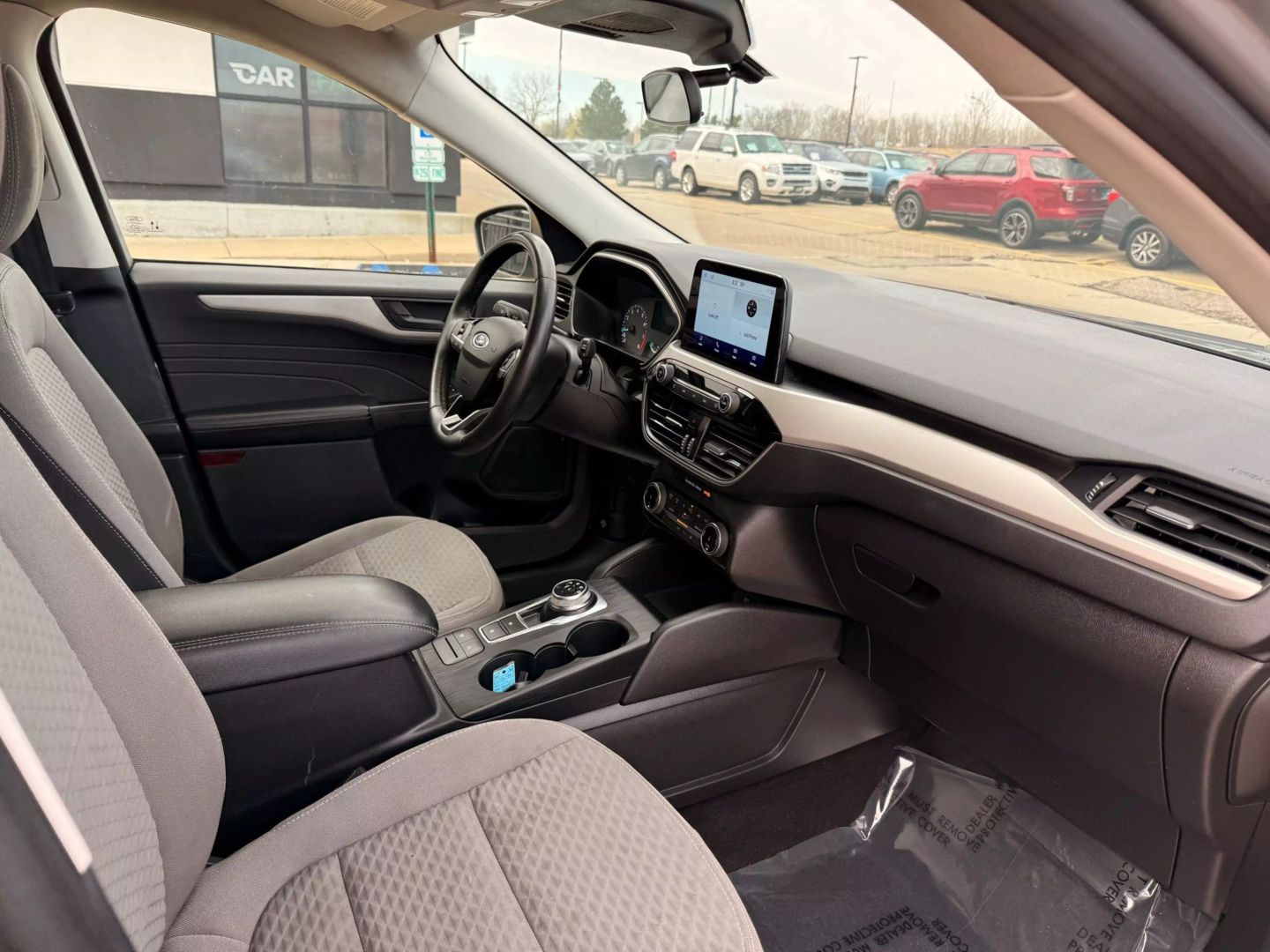 2022 Ford Escape - Image 27