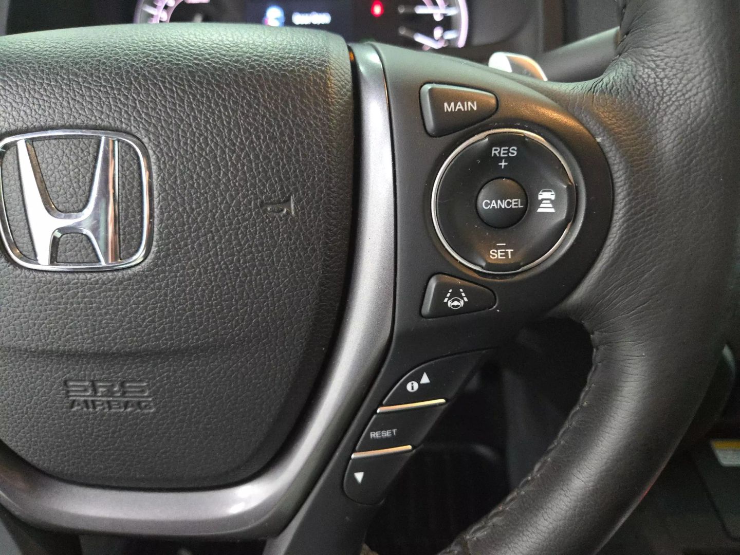2022 Honda Ridgeline - Image 33