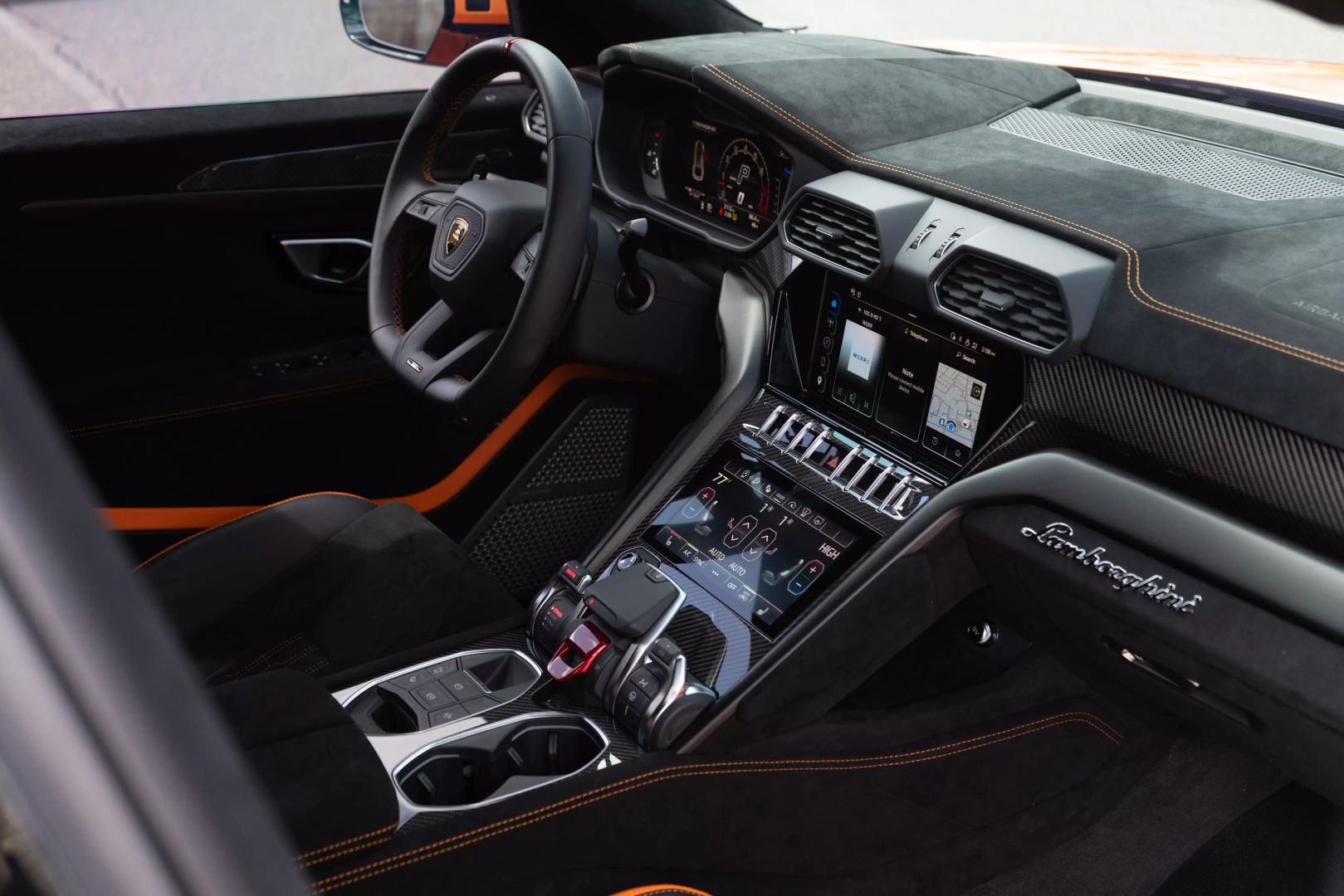 2023 Lamborghini Urus - Image 51