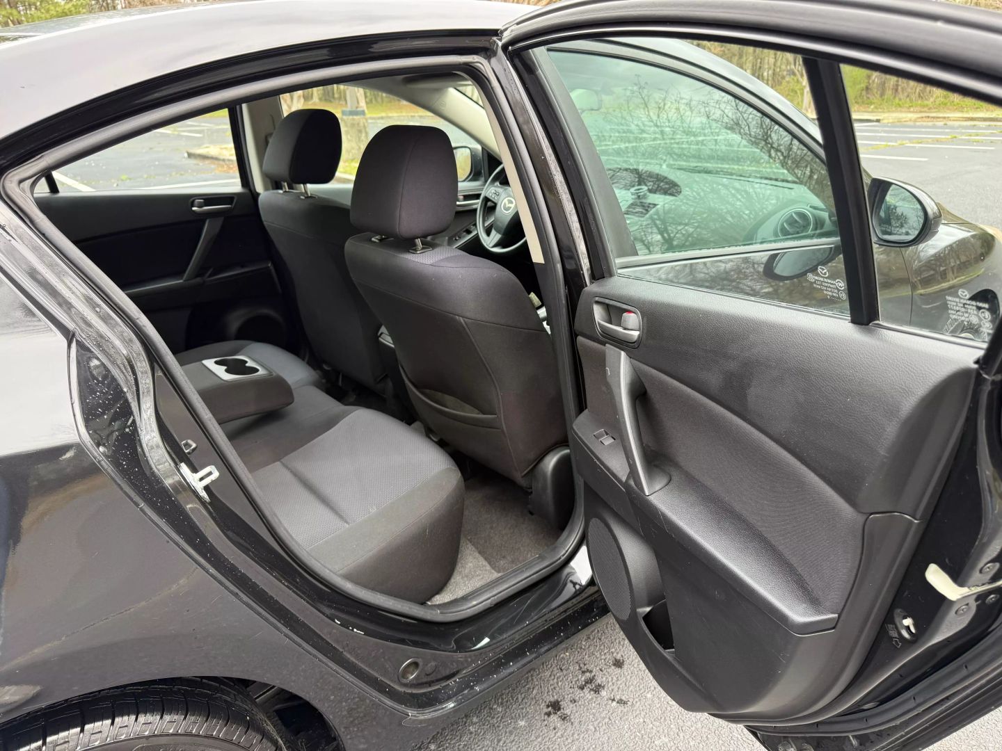 2010 Mazda Mazda3 - Image 13