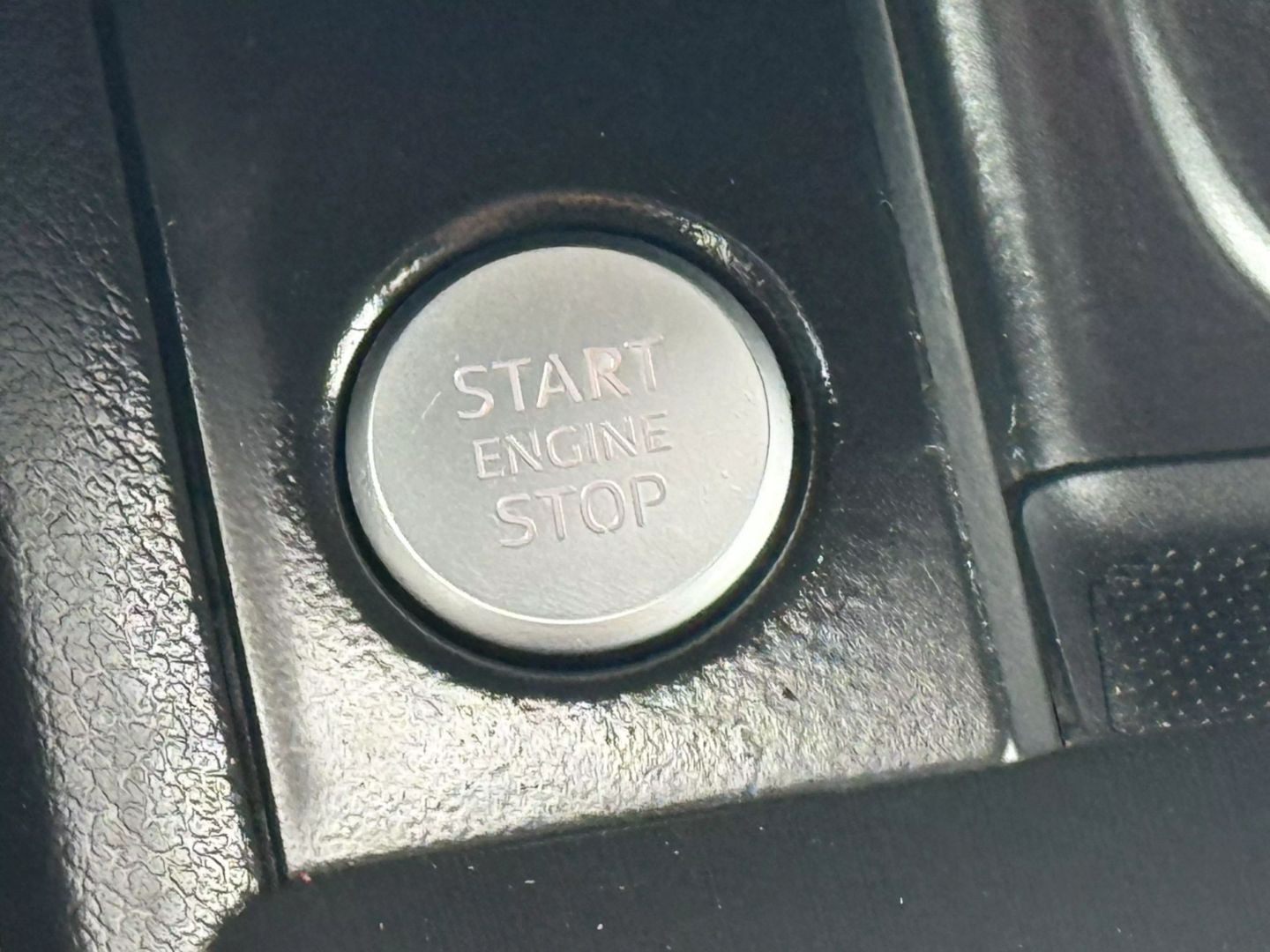 2017 Audi A4 - Image 39