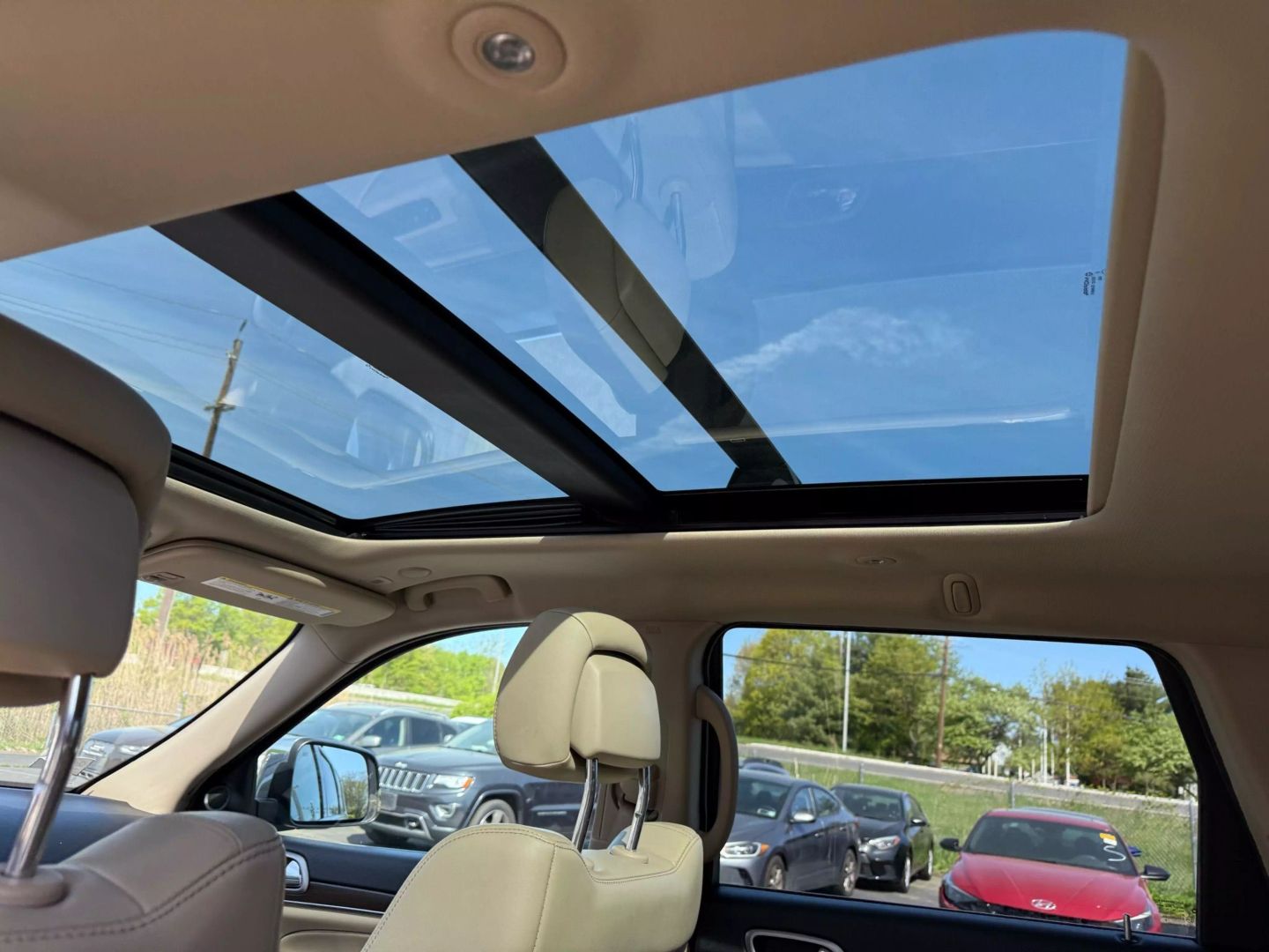 2018 Jeep Grand Cherokee - Image 39