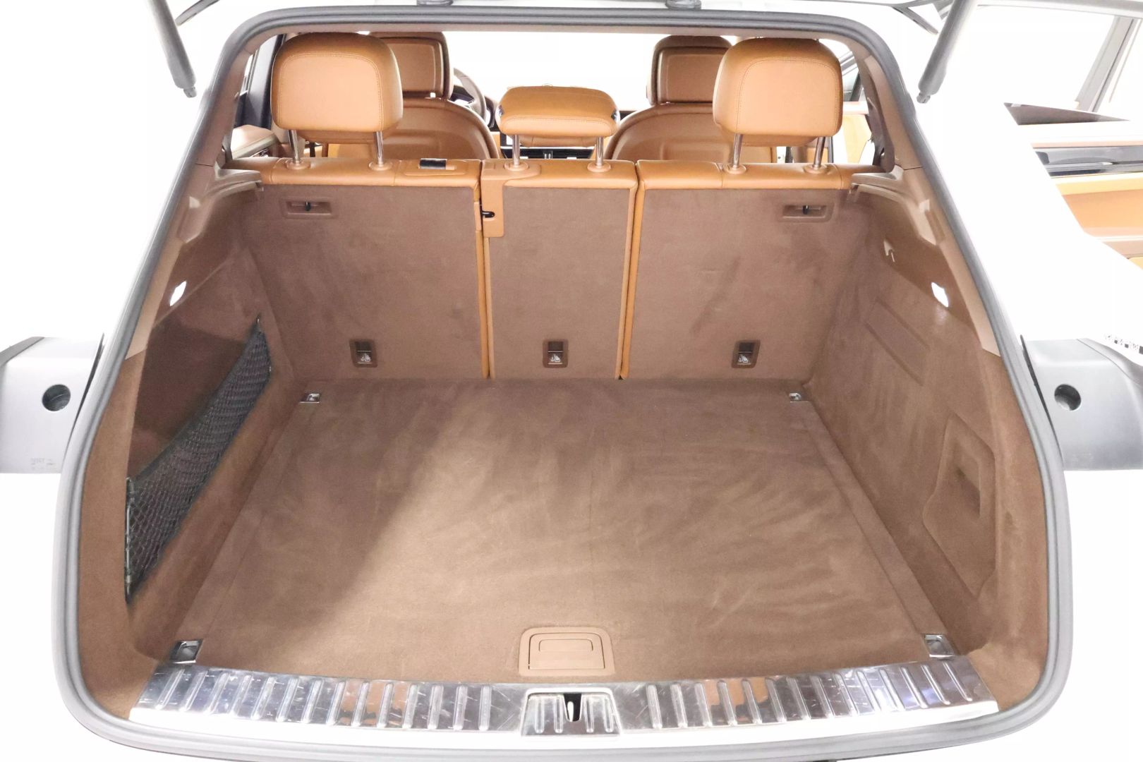 2021 Porsche Cayenne Coupe - Image 65