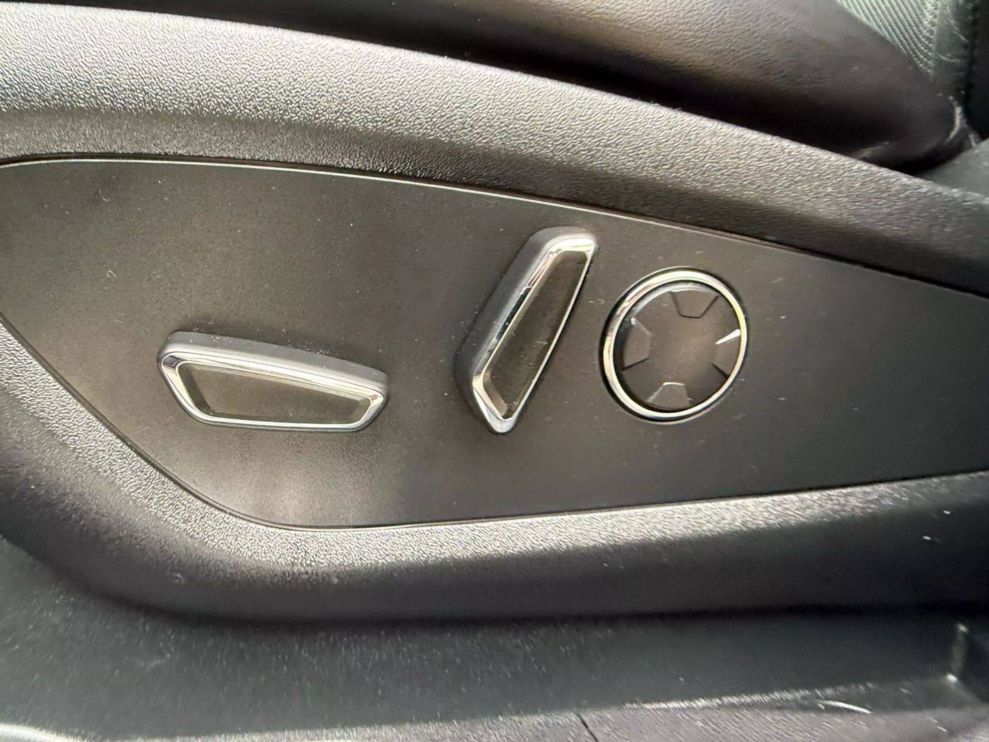 2018 Lincoln Mkc - Image 19
