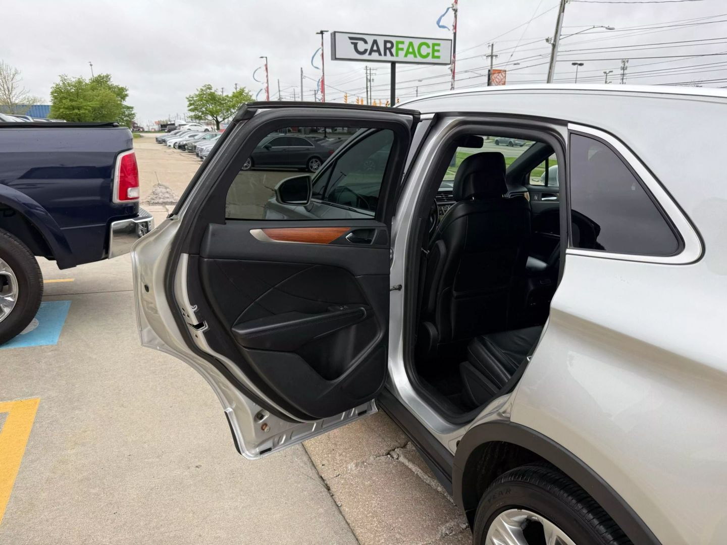 2018 Lincoln Mkc - Image 20