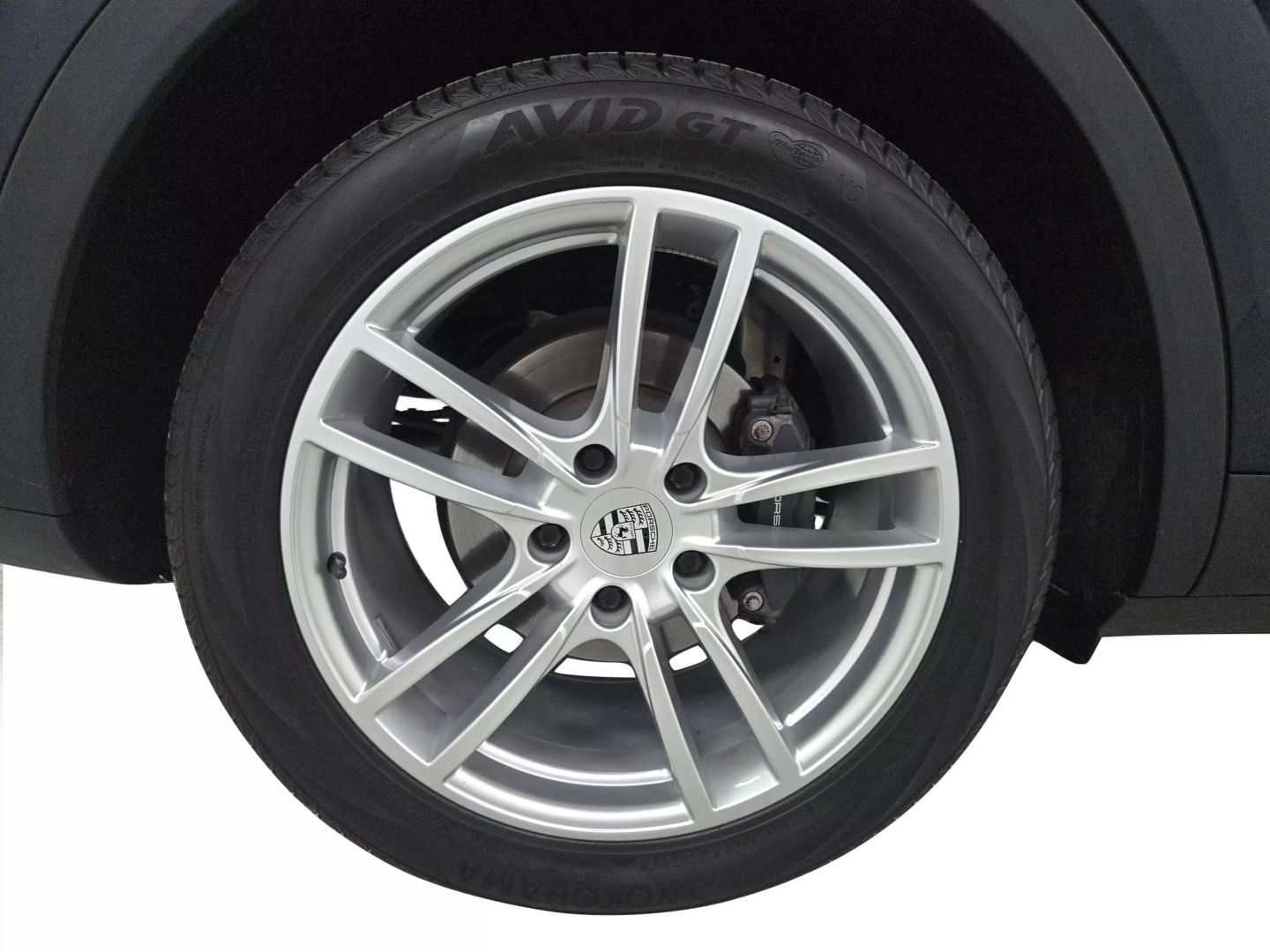 2021 Porsche Cayenne - Image 25