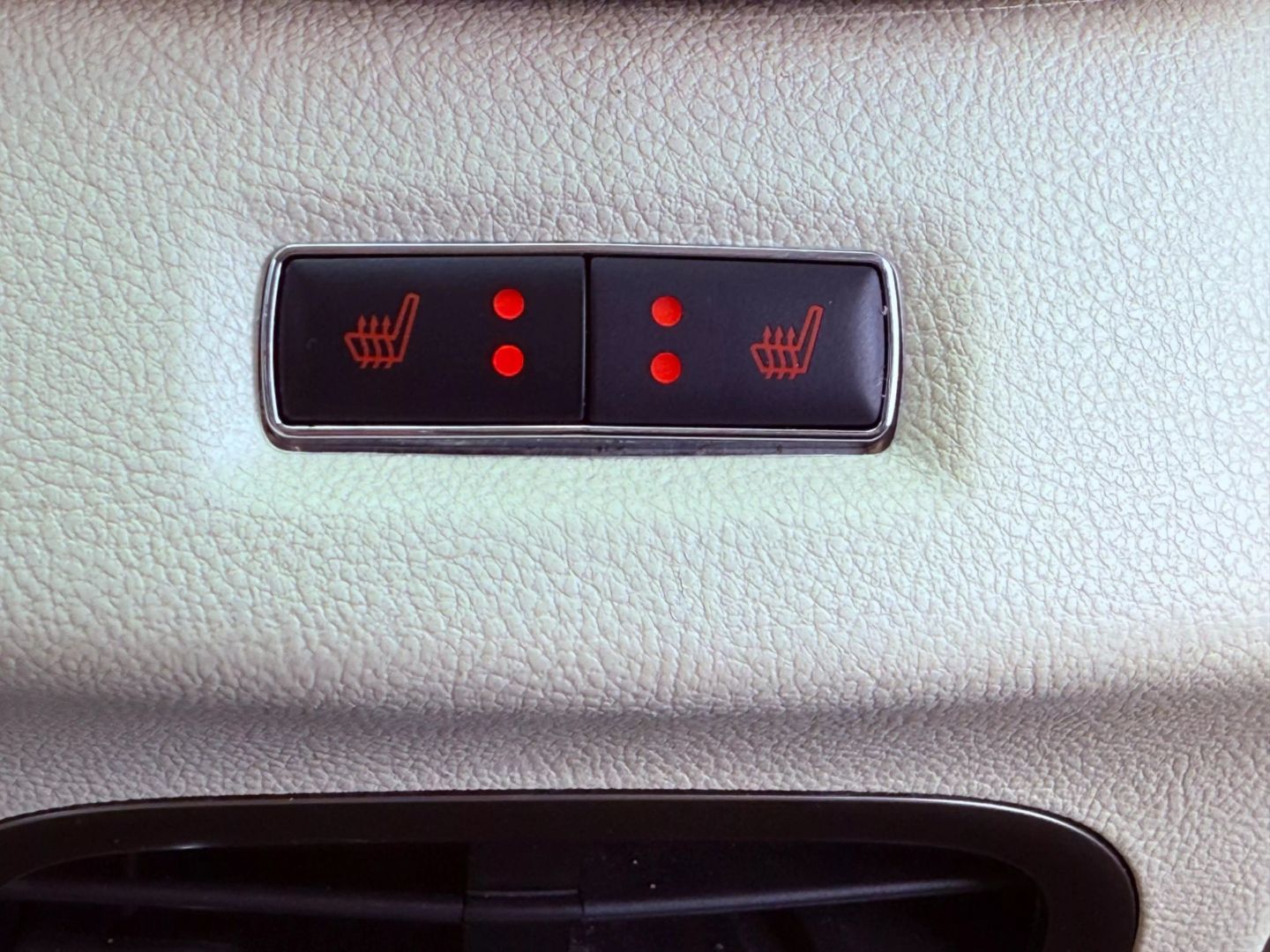 2016 Lincoln Mkc - Image 51