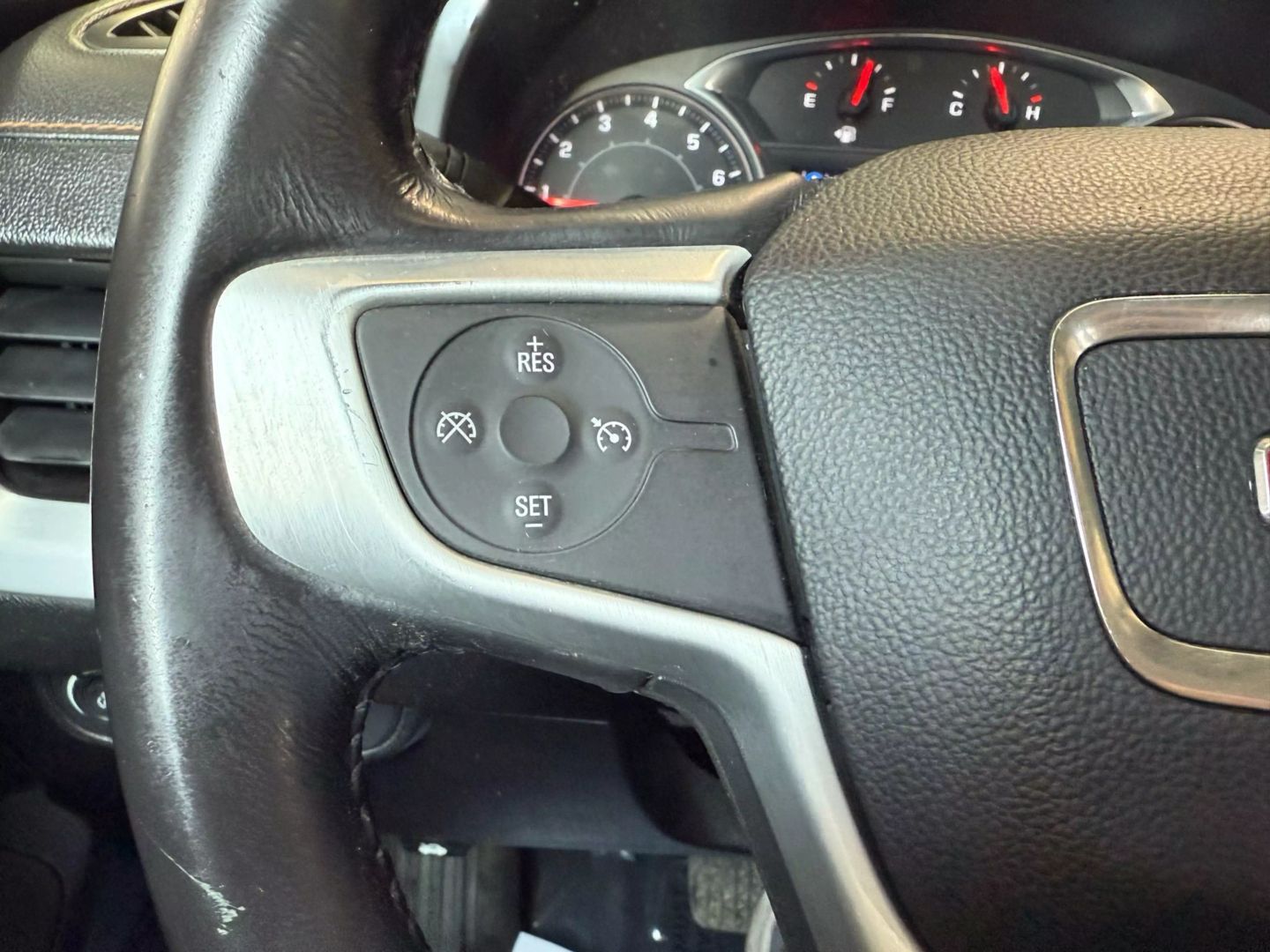 2019 Gmc Terrain - Image 28