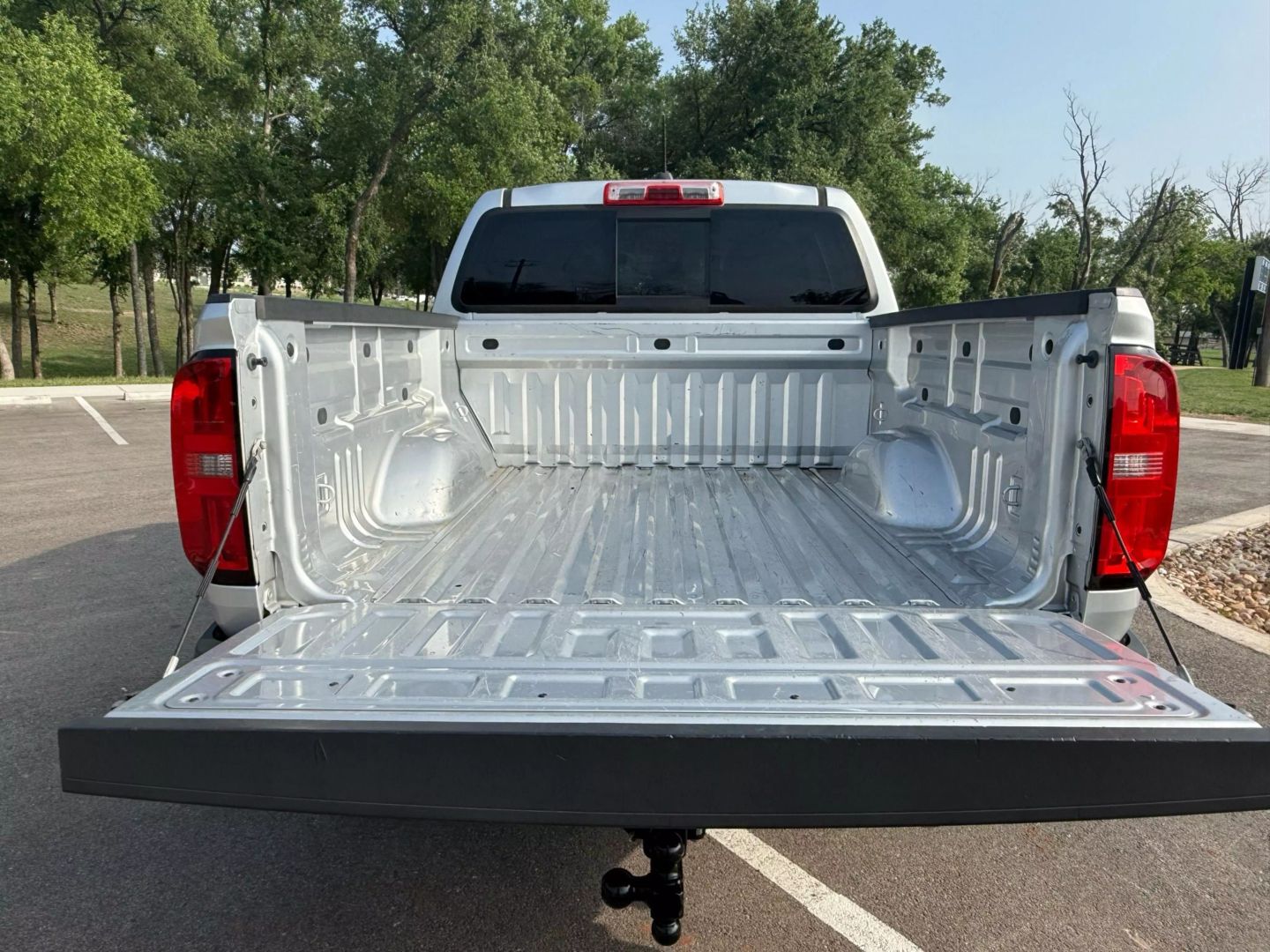 2016 Chevrolet Colorado Crew Cab - Image 33