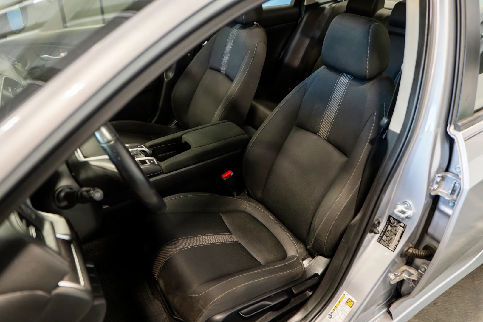 2018 Honda Civic Ex-t Sedan 4d - Image 29