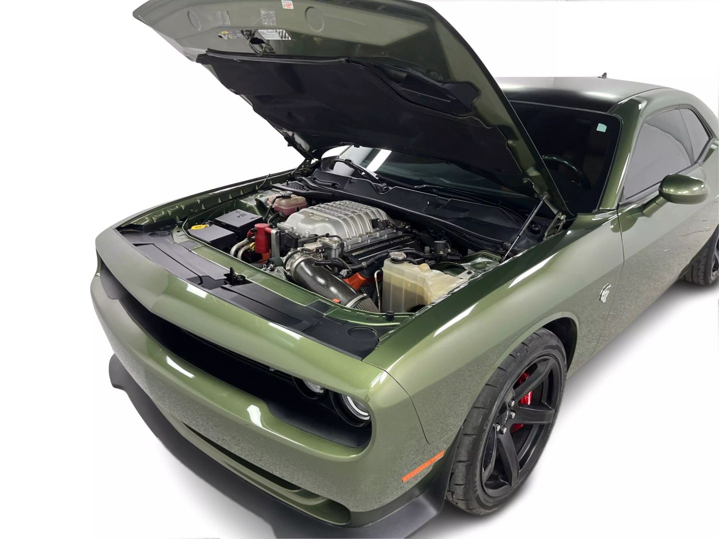 2019 Dodge Challenger - Image 11