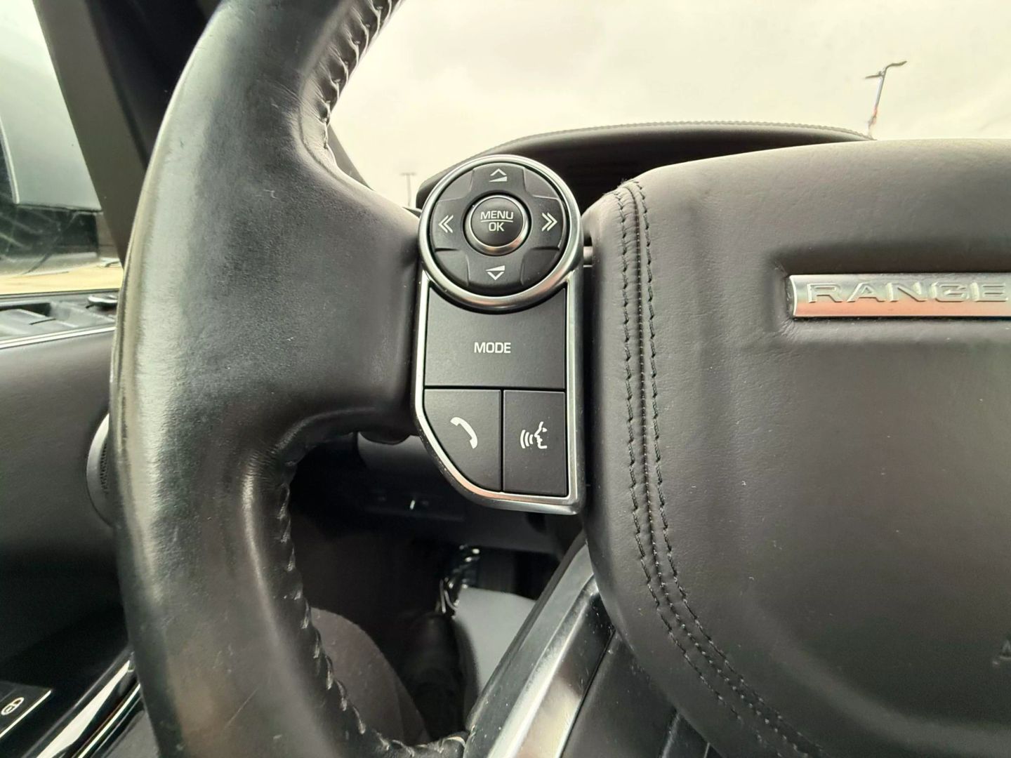 2016 Land Rover Range Rover - Image 36