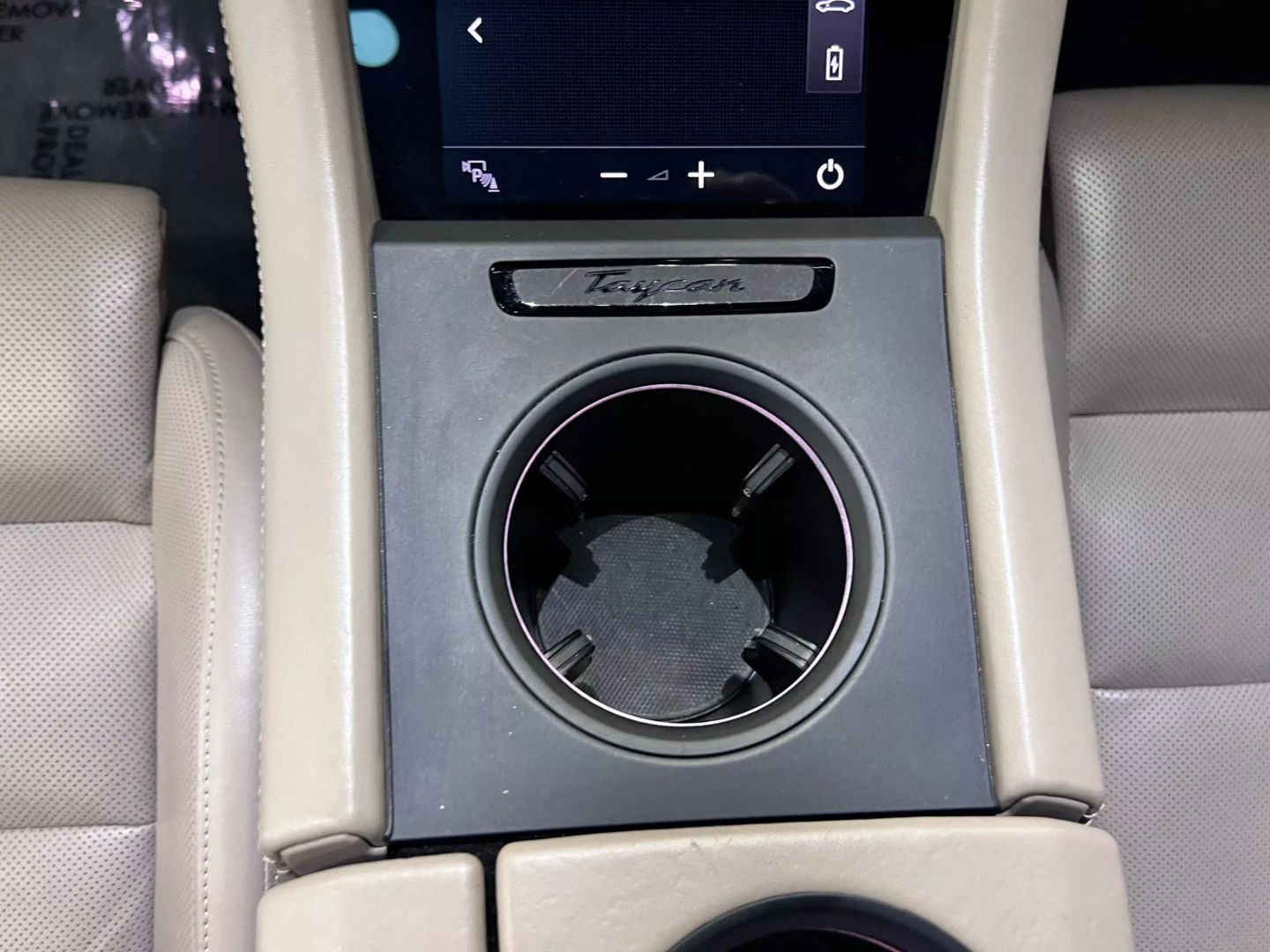 2020 Porsche Taycan 4s Sedan 4d - Image 28