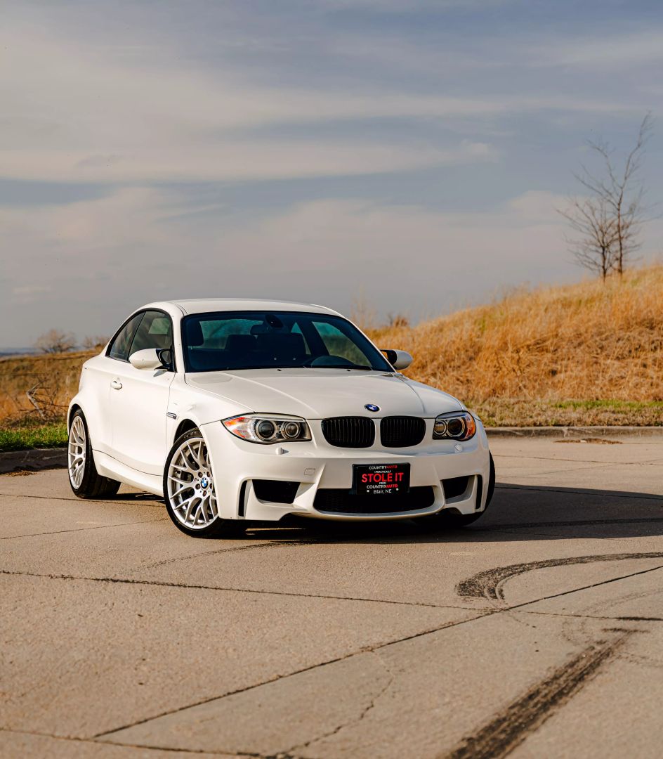 2011 Bmw 1 Series - Image 2