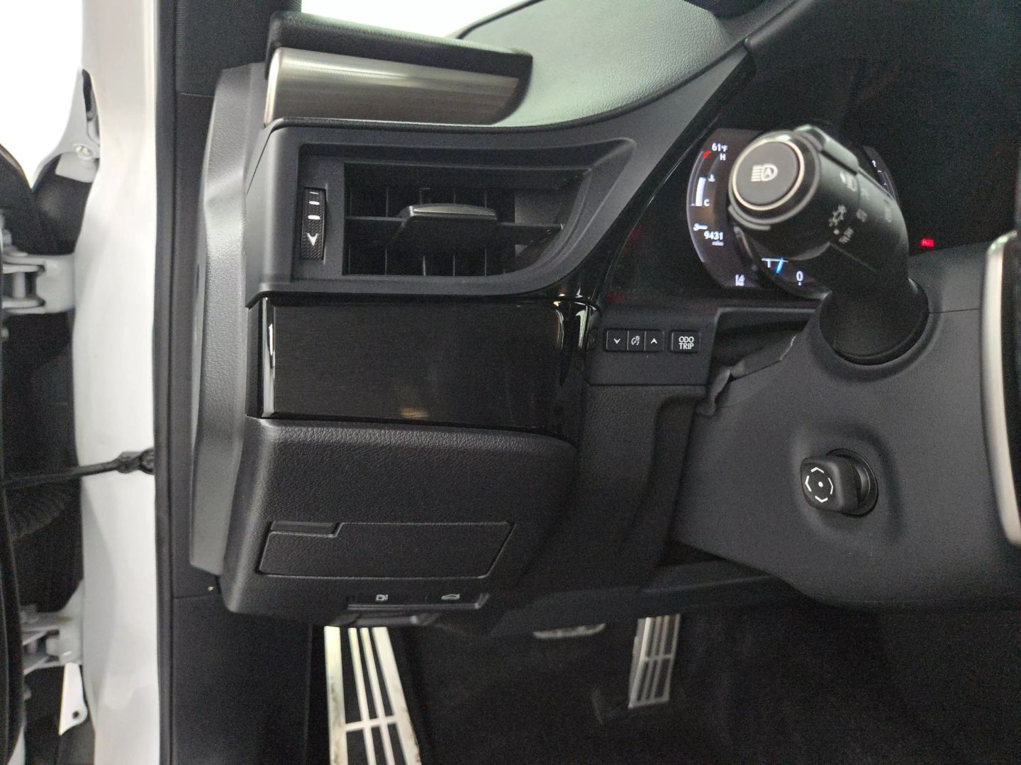 2022 Lexus Es - Image 19