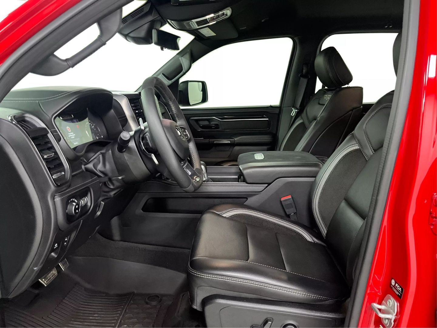 2022 Ram 1500 Crew Cab - Image 9