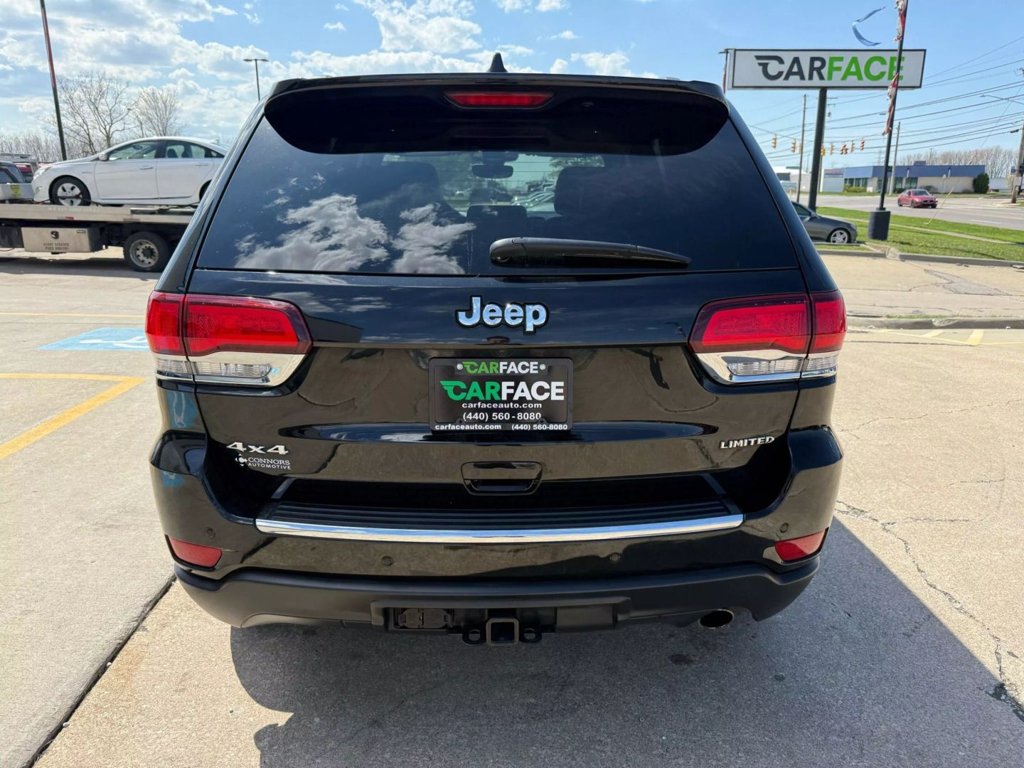 2020 Jeep Grand Cherokee - Image 9