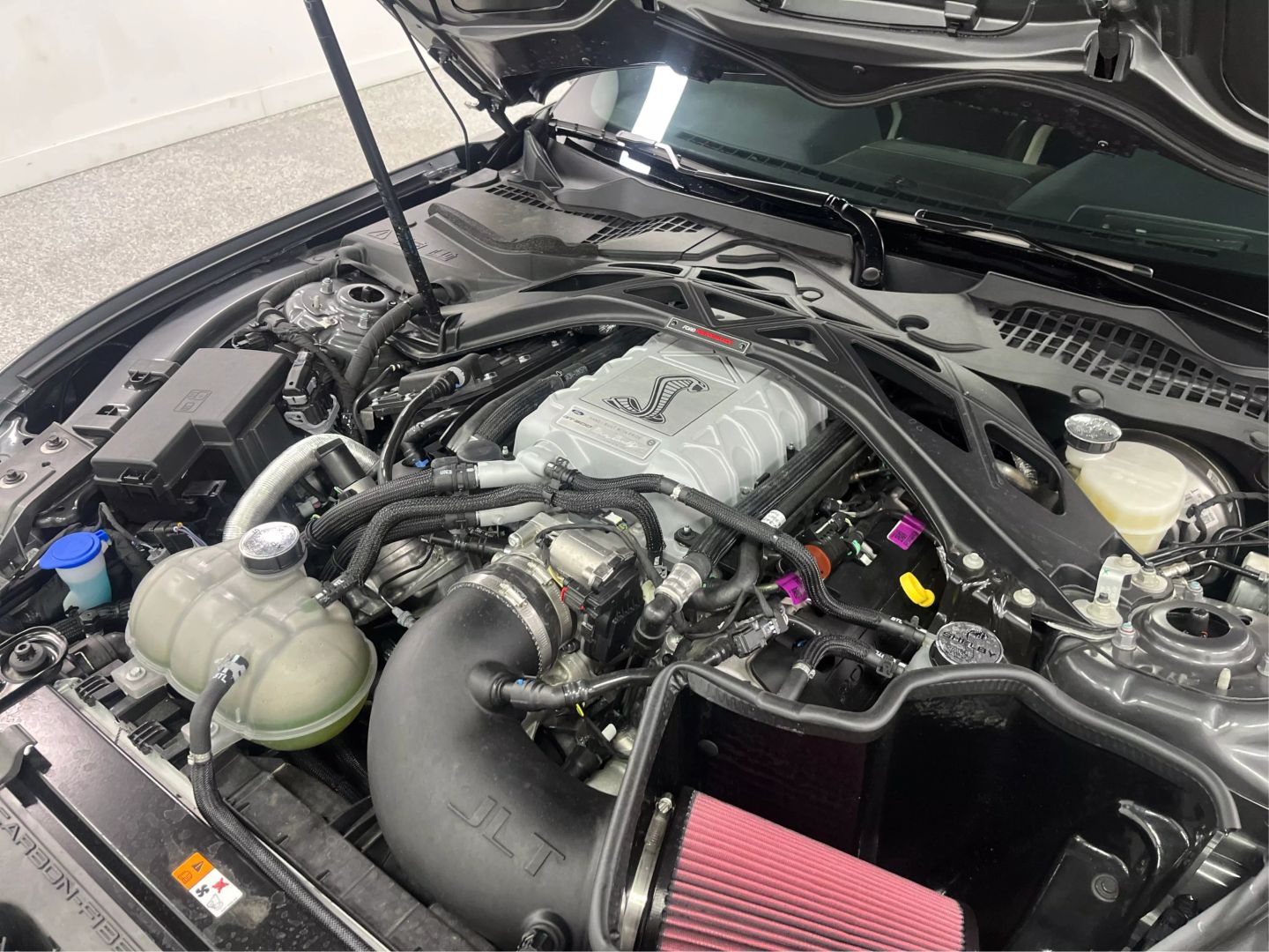 2021 Ford Mustang - Image 20
