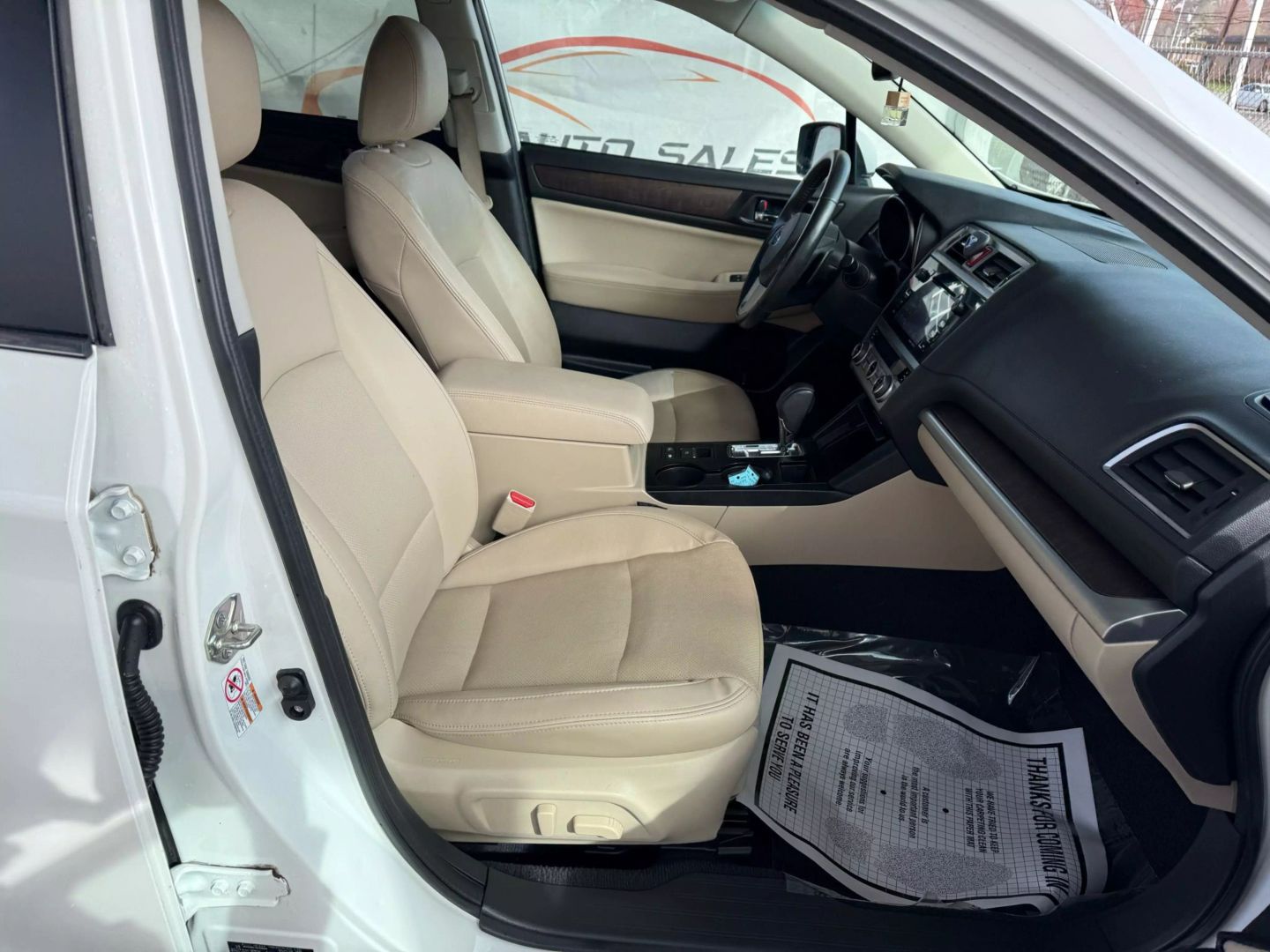 2016 Subaru Outback - Image 25
