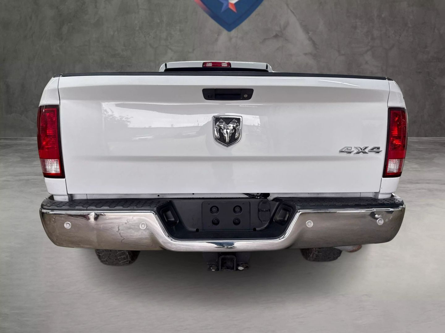 2017 Ram 2500 Regular Cab - Image 12