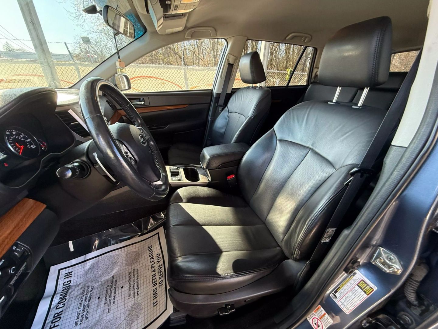 2014 Subaru Outback - Image 16