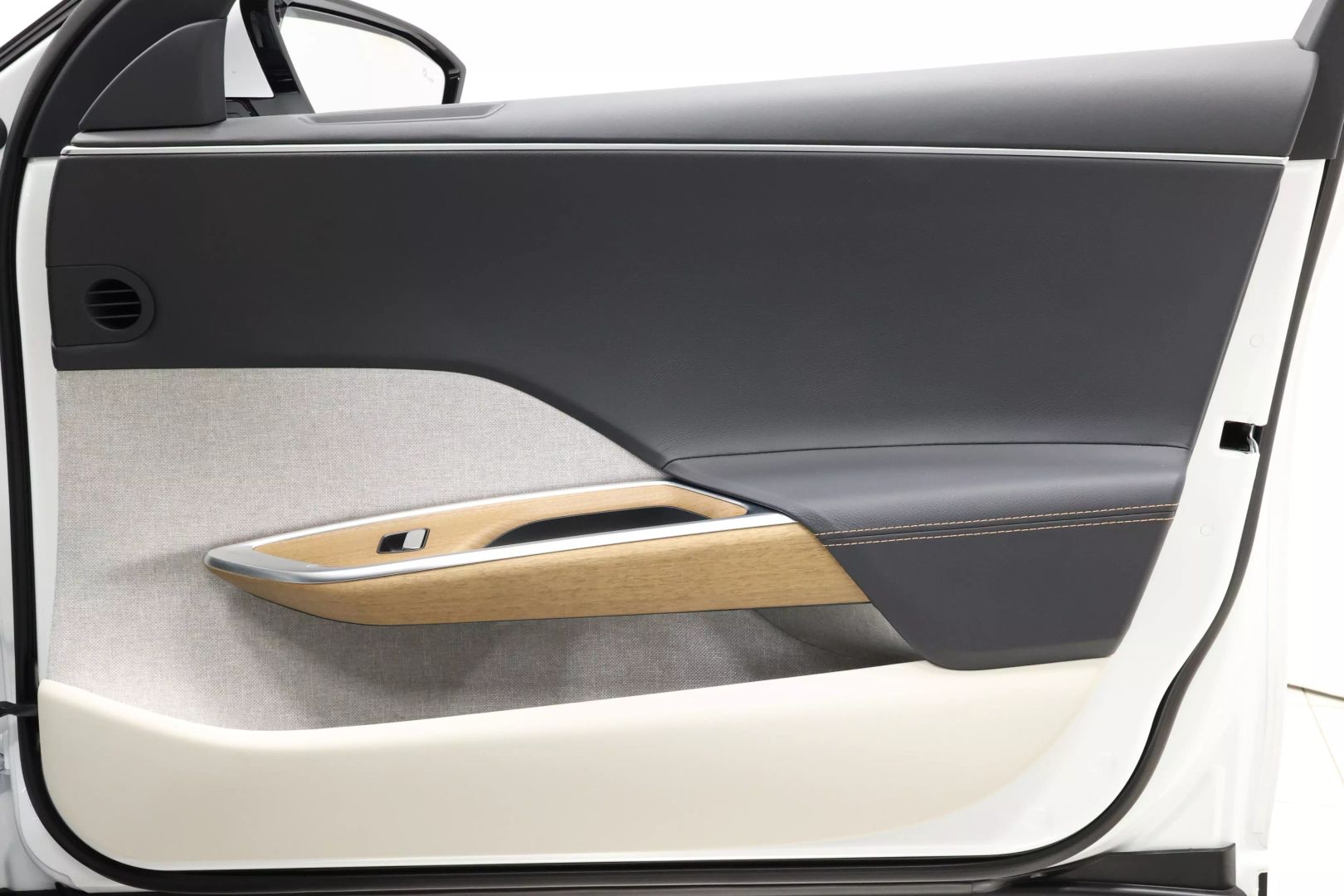 2023 Lucid Air - Image 83