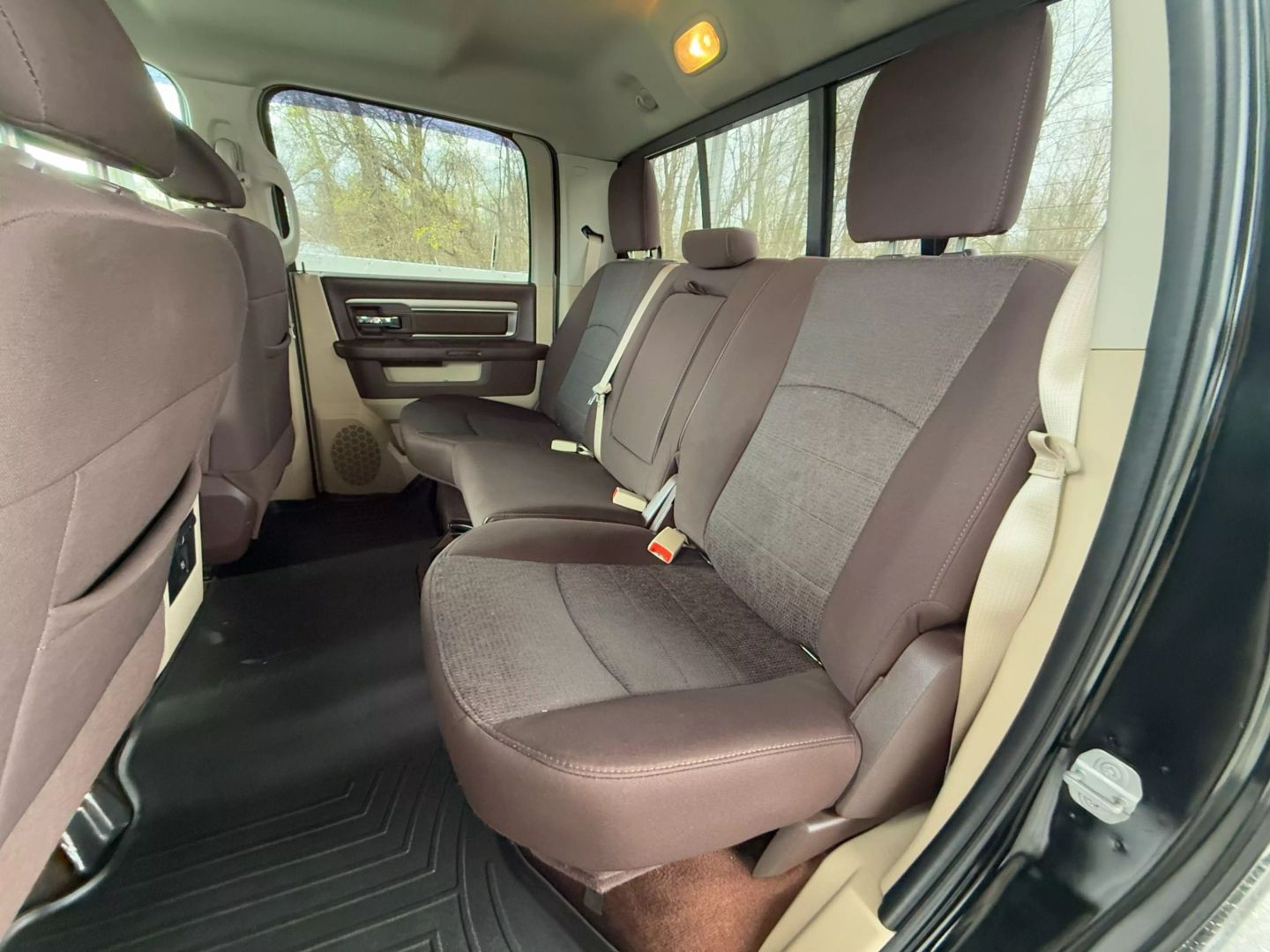 2017 Ram 1500 Crew Cab - Image 20
