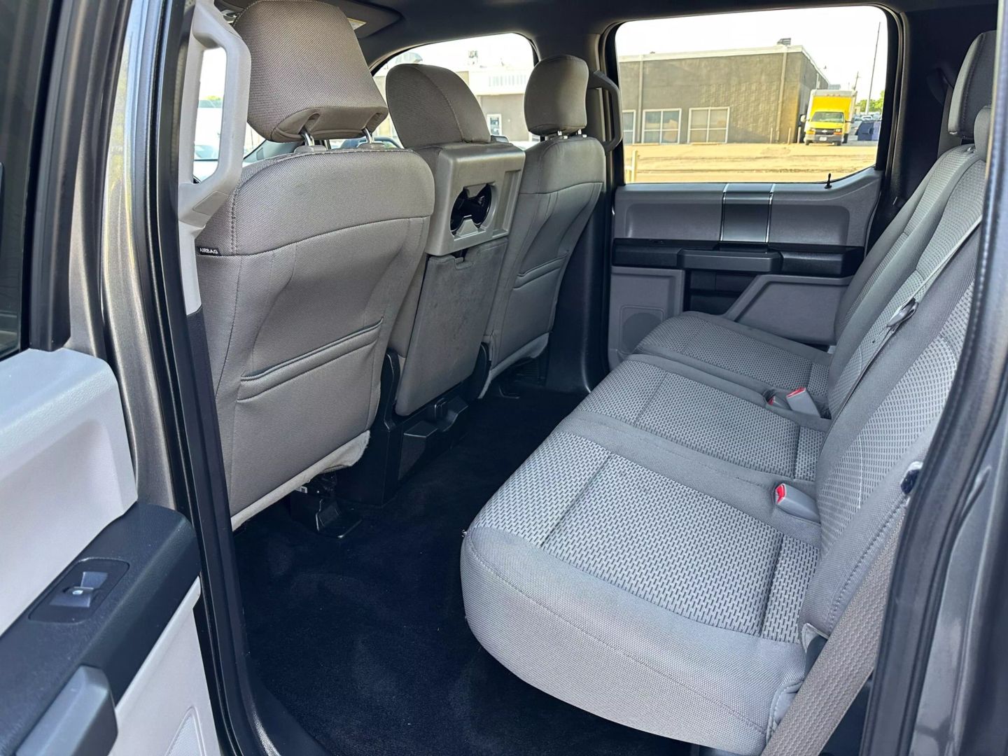 2015 Ford F150 Supercrew Cab - Image 17