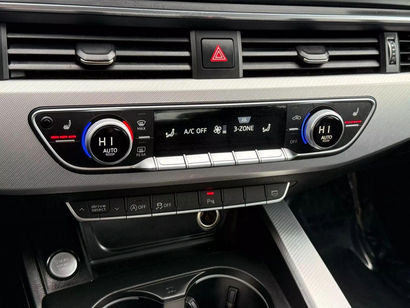 2017 Audi A4 - Image 40