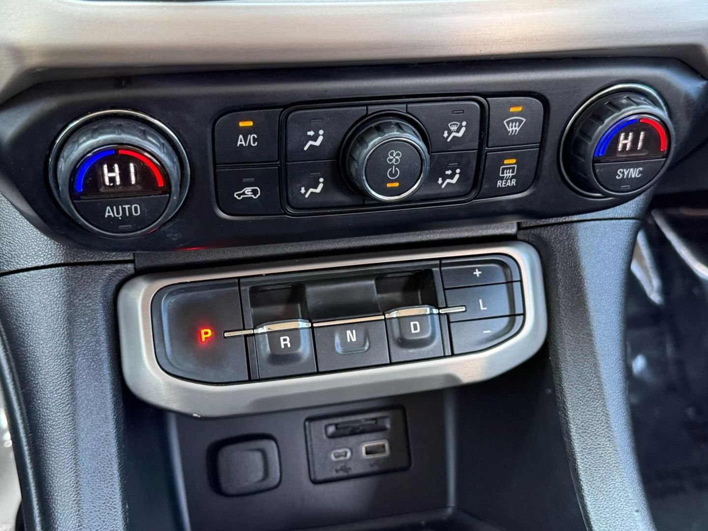 2020 Gmc Acadia - Image 47