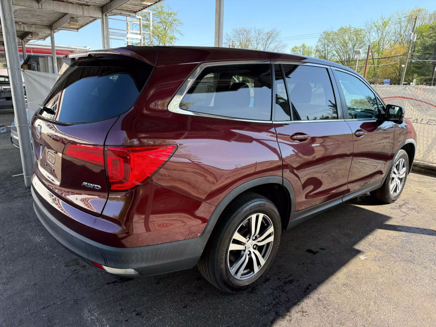2018 Honda Pilot - Image 12